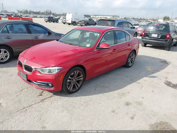 WBA8D9G37HNU63731 2017 BMW 3ER - Image 2