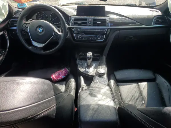 WBA8D9G37HNU64328 2017 BMW 3ER - Image 8