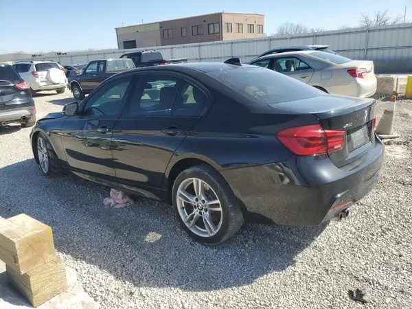 WBA8D9G37HNU65172 2017 BMW 3ER - Image 2