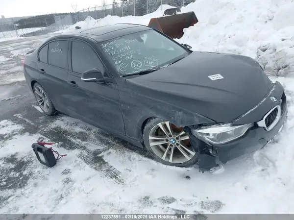 WBA8D9G38HNU62040 2017 BMW 3ER - Image 1