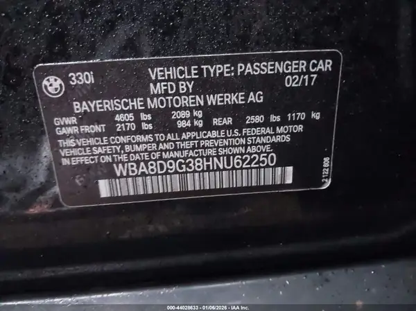 WBA8D9G38HNU62250 2017 BMW 3ER - Image 8