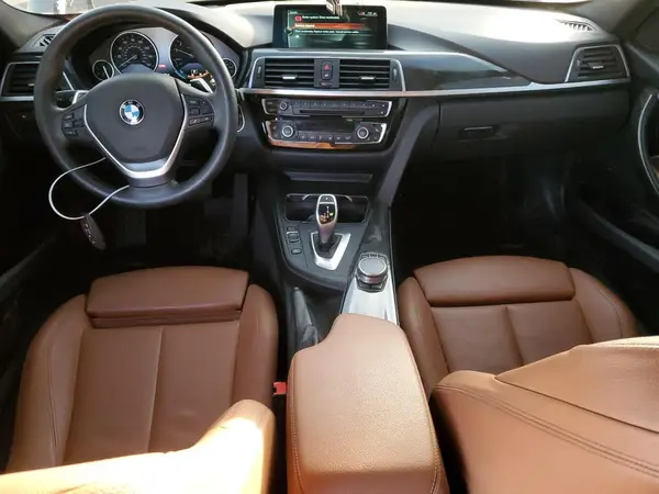 WBA8D9G38HNU62314 2017 BMW 3ER - Image 8