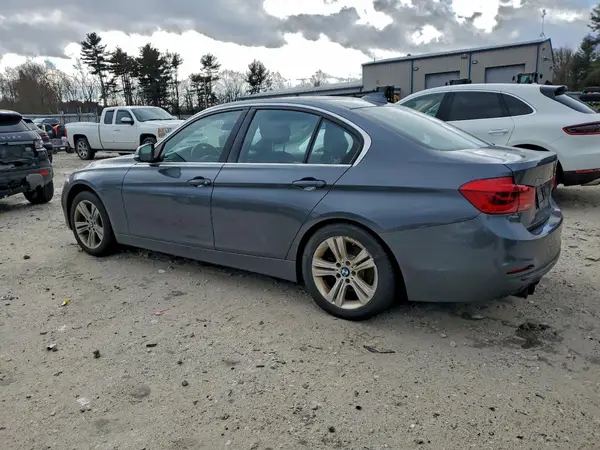 WBA8D9G38HNU65519 2017 BMW 3ER - Image 2