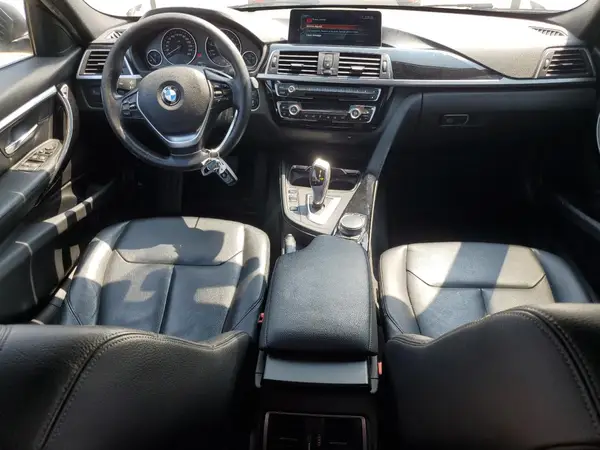 WBA8D9G38HNU65830 2017 BMW 3ER - Image 8