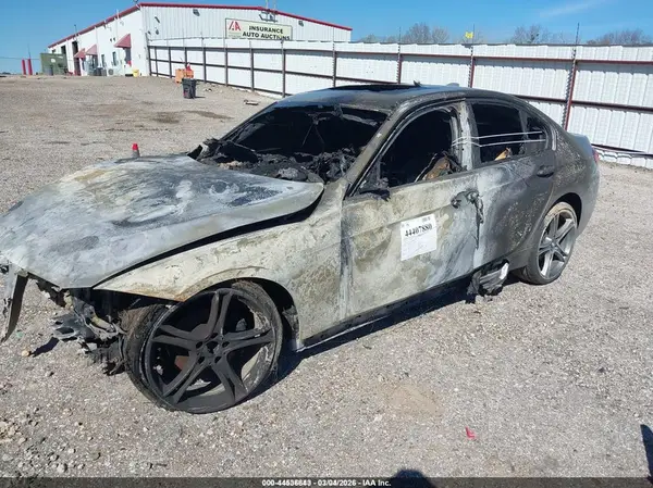 WBA8D9G38HNU66153 2017 BMW 3ER - Image 2