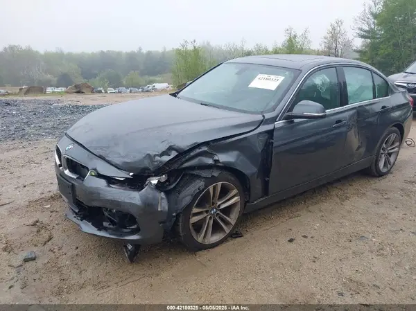 WBA8D9G39HNU64668 2017 BMW 3ER - Image 2