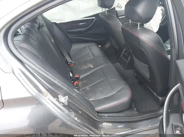 WBA8D9G39HNU64668 2017 BMW 3ER - Image 8