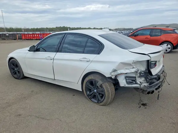 WBA8D9G39HNU65481 2017 BMW 3ER - Image 2