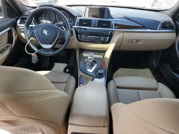 WBA8D9G3XHNU61715 2017 BMW 3ER - Image 8