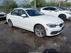 WBA8D9G3XHNU62010 2017 BMW 3ER