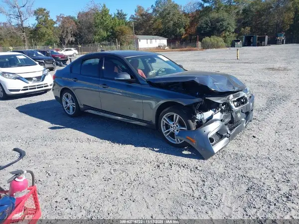 WBA8D9G3XHNU62685 2017 BMW 3ER - Image 1