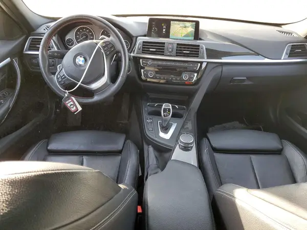 WBA8D9G3XHNU62699 2017 BMW 3ER - Image 8