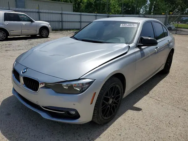WBA8D9G3XHNU63349 2017 BMW 3ER - Image 1