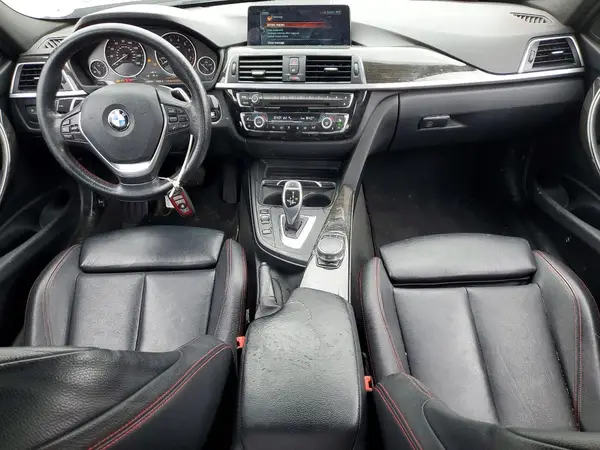 WBA8D9G3XHNU64517 2017 BMW 3ER - Image 8