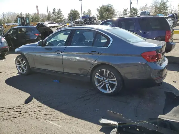 WBA8D9G3XHNU65604 2017 BMW 3ER - Image 2