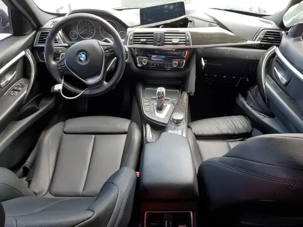 WBA8D9G3XHNU65912 2017 BMW 3ER - Image 8