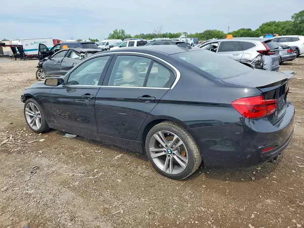 WBA8D9G50HNT90767 2017 BMW 3ER - Image 2
