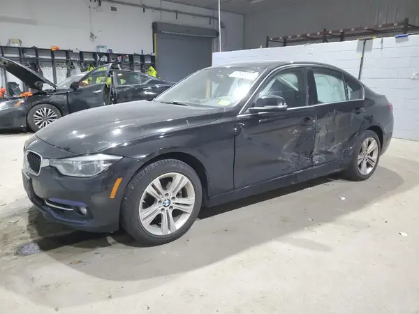 WBA8D9G50JNU67739 2018 BMW 3ER - Image 1