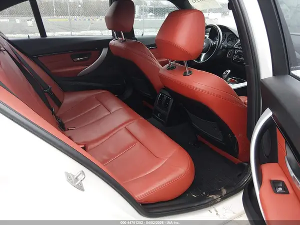 WBA8D9G51HNT91510 2017 BMW 3ER - Image 8