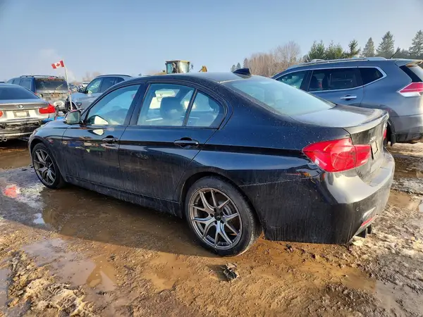 WBA8D9G51JNU67670 2018 BMW 3ER - Image 2