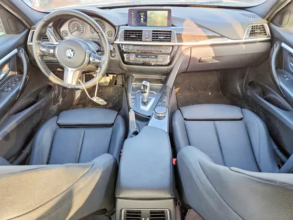 WBA8D9G51JNU67670 2018 BMW 3ER - Image 8