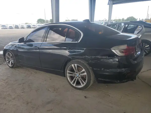 WBA8D9G52JNU72781 2018 BMW 3ER - Image 2