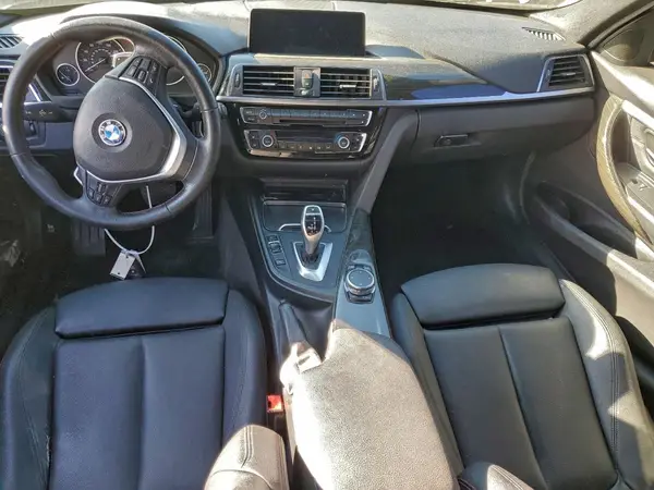 WBA8D9G53HNU60133 2017 BMW 3ER - Image 8