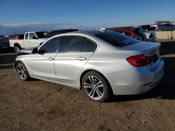 WBA8D9G53HNU60388 2017 BMW 3ER - Image 2