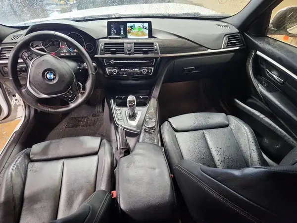 WBA8D9G53HNU60505 2017 BMW 3ER - Image 8