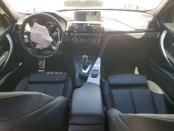 WBA8D9G53JNU66620 2018 BMW 3ER - Image 8