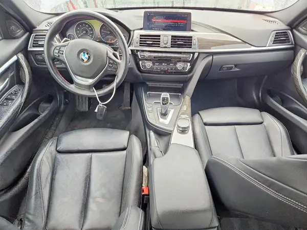WBA8D9G53JNU67881 2018 BMW 3ER - Image 8