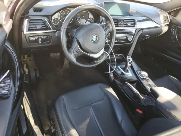 WBA8D9G53JNU70778 2018 BMW 3ER - Image 8