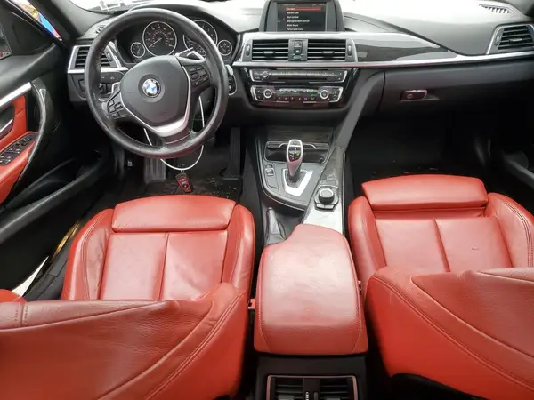 WBA8D9G53JNU72109 2018 BMW 3ER - Image 8