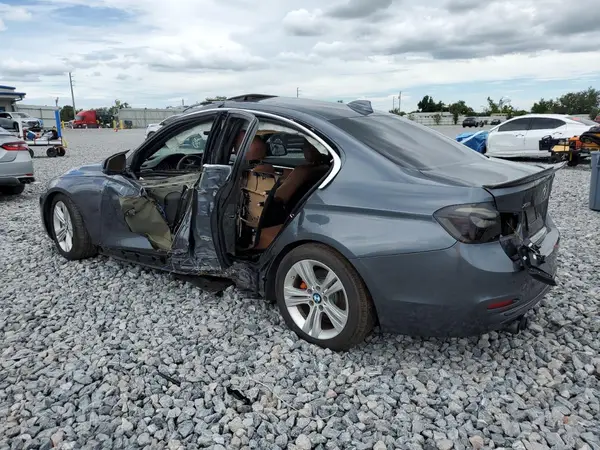 WBA8D9G54HNU59427 2017 BMW 3ER - Image 2