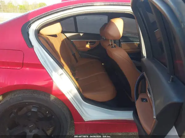 WBA8D9G54HNU59878 2017 BMW 3ER - Image 8
