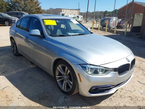 WBA8D9G54HNU60951 2017 BMW 3ER - Image 1