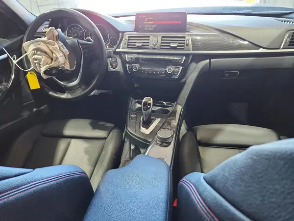 WBA8D9G54JNU66951 2018 BMW 3ER - Image 8