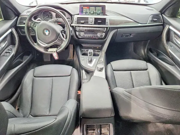 WBA8D9G54JNU67081 2018 BMW 3ER - Image 8