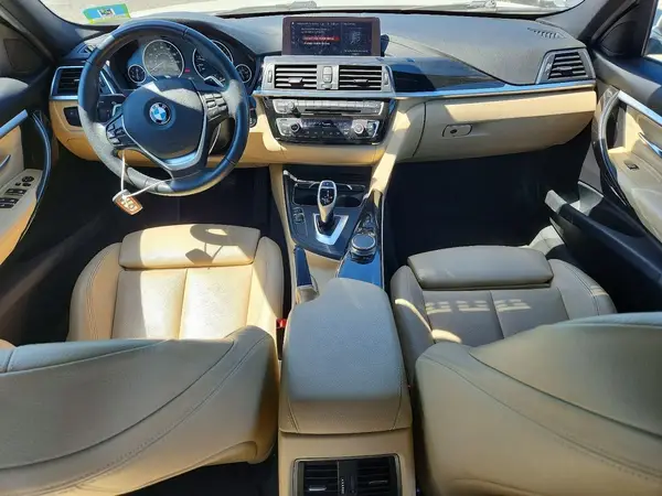 WBA8D9G54JNU67128 2018 BMW 3ER - Image 8