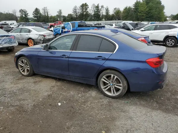 WBA8D9G54JNU70093 2018 BMW 3ER - Image 2