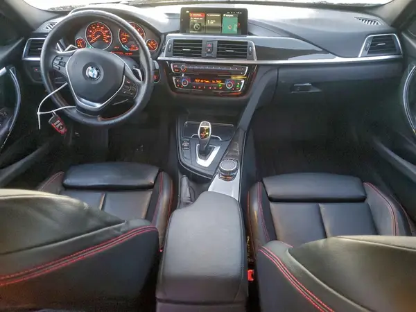 WBA8D9G54JNU71874 2018 BMW 3ER - Image 8