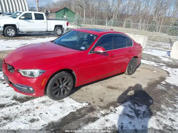 WBA8D9G55HNT90876 2017 BMW 3ER - Image 2