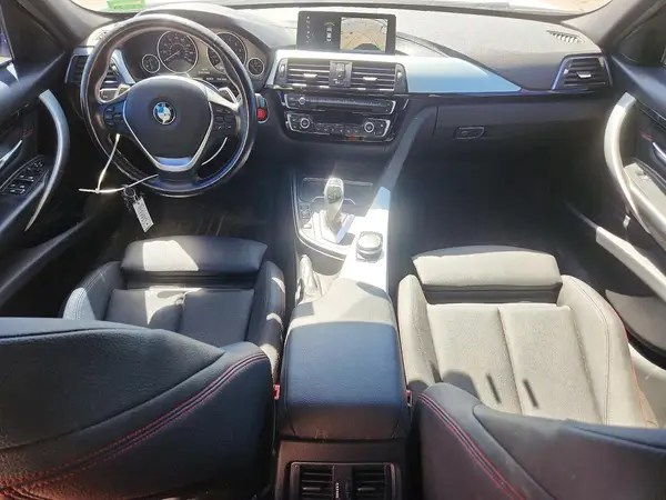 WBA8D9G55JNU70815 2018 BMW 3ER - Image 8