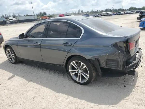 WBA8D9G56HNU59185 2017 BMW 3ER - Image 2