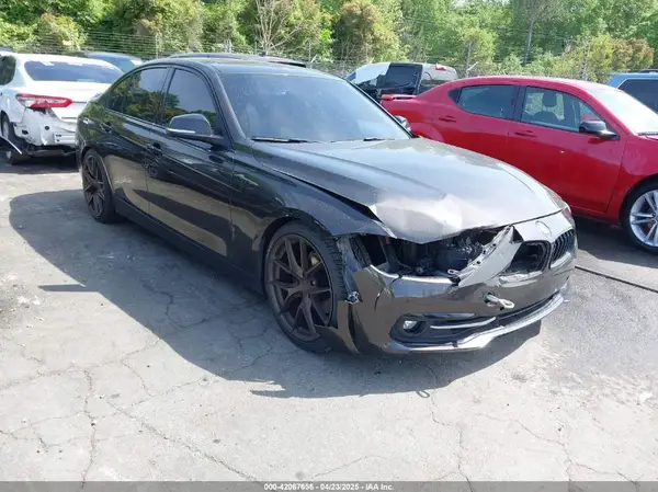 WBA8D9G56HNU61275 2017 BMW 3ER - Image 1