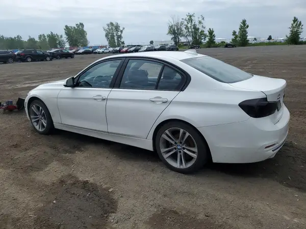 WBA8D9G56JNU69110 2018 BMW 3ER - Image 2