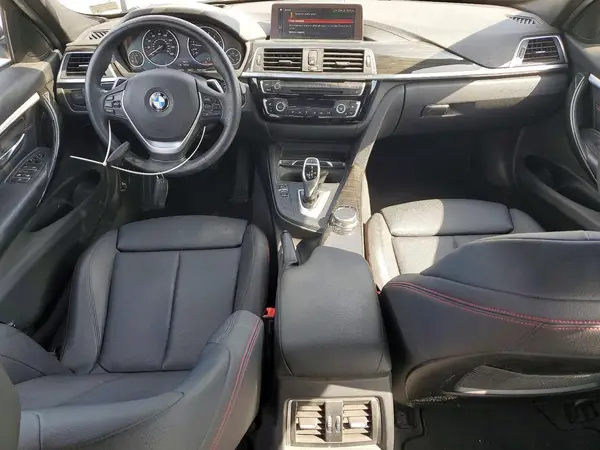 WBA8D9G56JNU71035 2018 BMW 3ER - Image 8