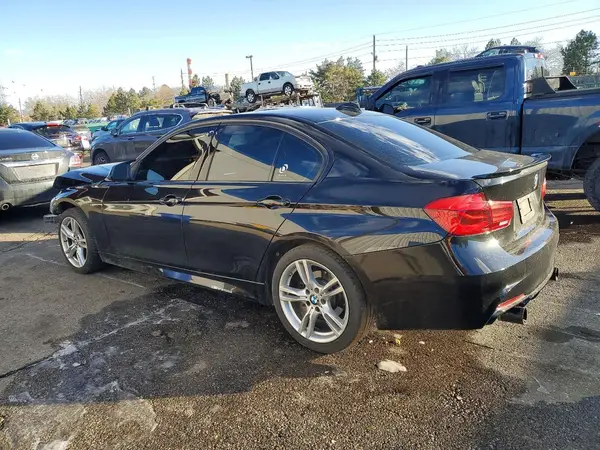 WBA8D9G56JNU71522 2018 BMW 3ER - Image 2