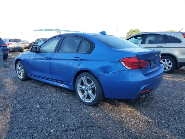 WBA8D9G57HNT91513 2017 BMW 3ER - Image 2