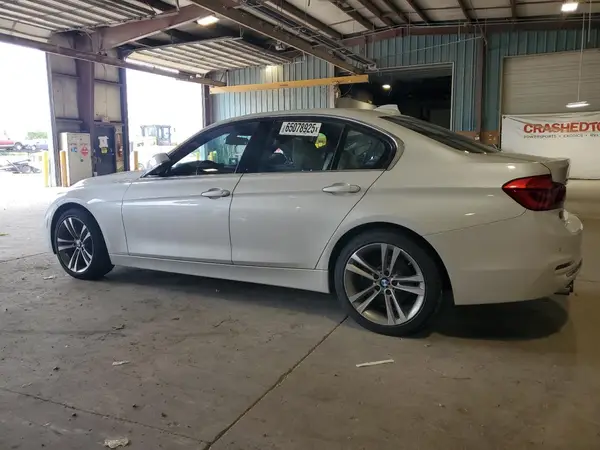 WBA8D9G57HNU59731 2017 BMW 3ER - Image 2